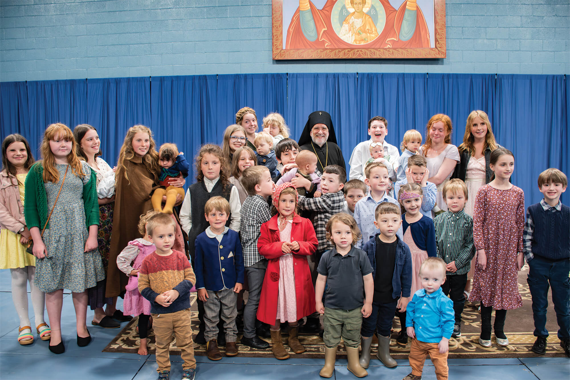 St. Tikhon's Seminary Community children with the rector.